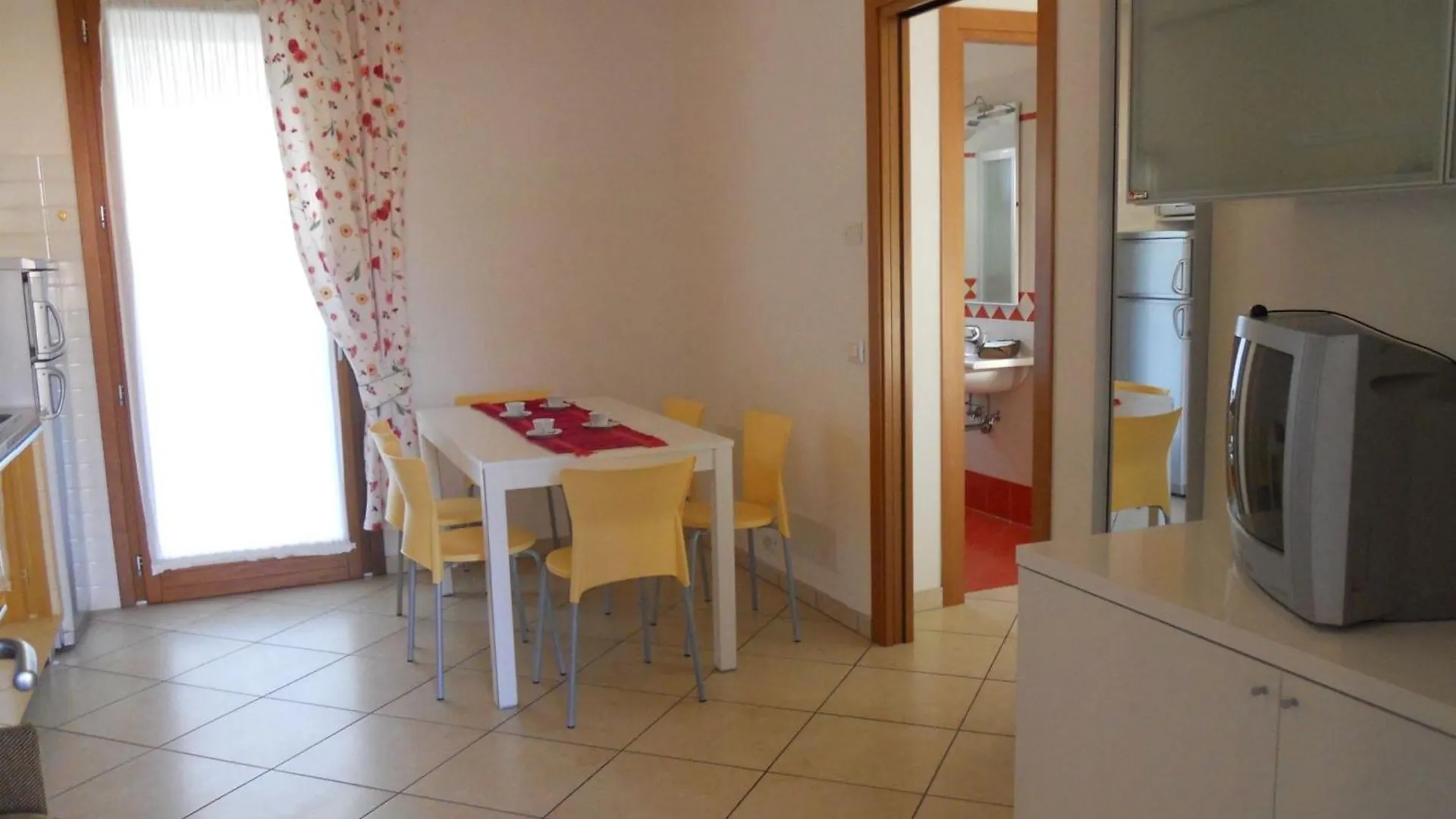 Accommodation Close To The Beach - Beahost - Bibione Apartment